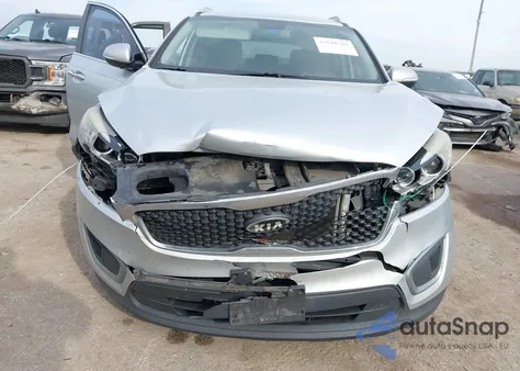 2017 Kia Sorento 2.4L Lx z USA, uszkodzony, nr VIN 5XYPG4A38HG189612